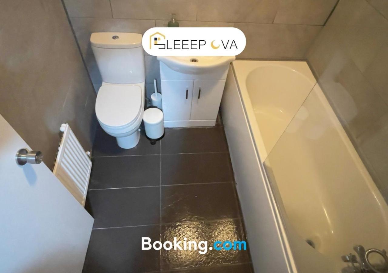 Exclusive Offers L Last-minute Escape L Luxury & Spacious 2 Bedroom Flat Families Business Relocation Sleepova Short Lets & Serviced *