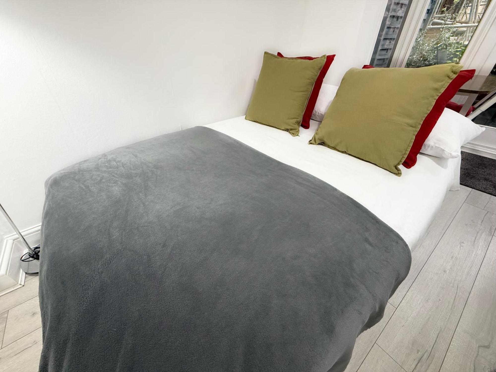 Luxurious Terrace 2 Bedrooms In Relaxing Apartment In Covent Garden Apartment