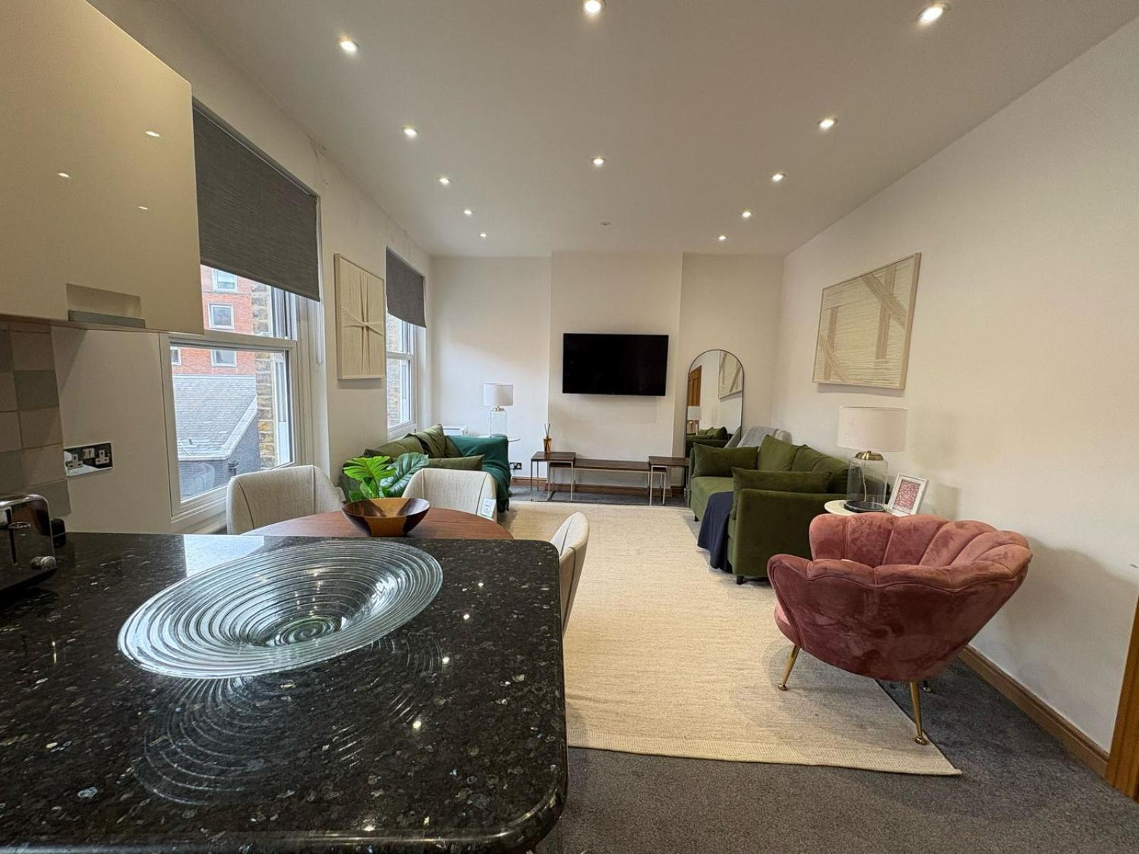 Estatesmen Mount Street Mayfair Flat * London