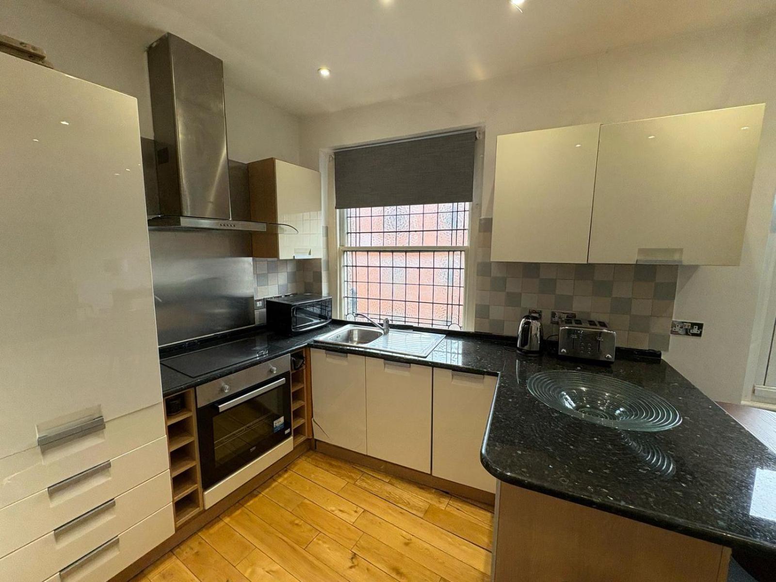 Estatesmen Mount Street Mayfair Flat Apartment London