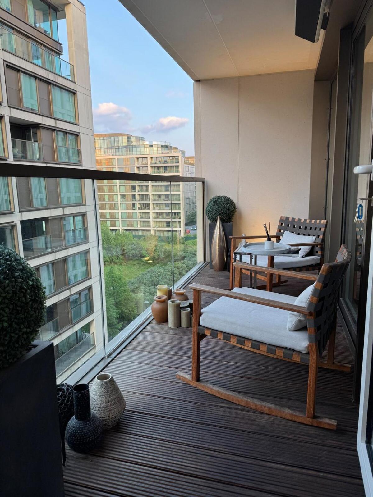 Luxury 2br In Heart Of Apartment *