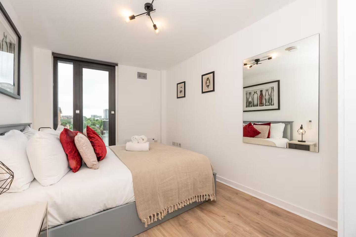 Apartment Bright 3 Bed 2 Bath With Air Con In Clerkenwell Pass The Keys *