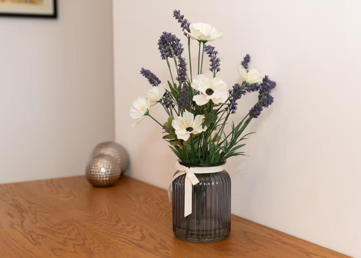 Bright 3 Bed 2 Bath With Air Con In Clerkenwell Pass The Keys Apartment London