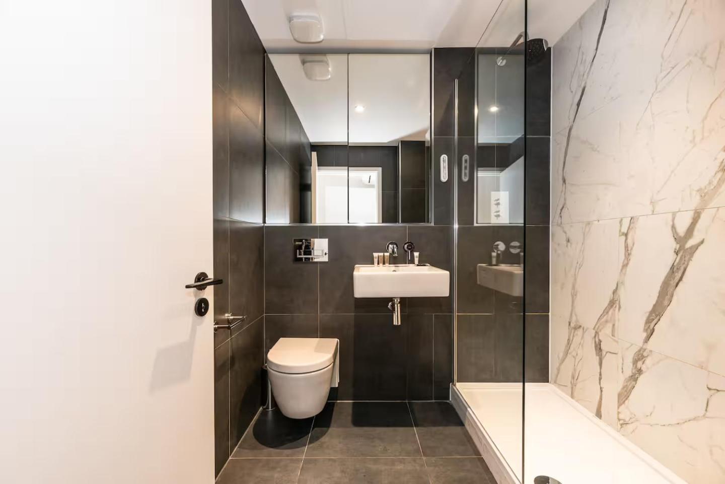 Apartment Bright 3 Bed 2 Bath With Air Con In Clerkenwell Pass The Keys *