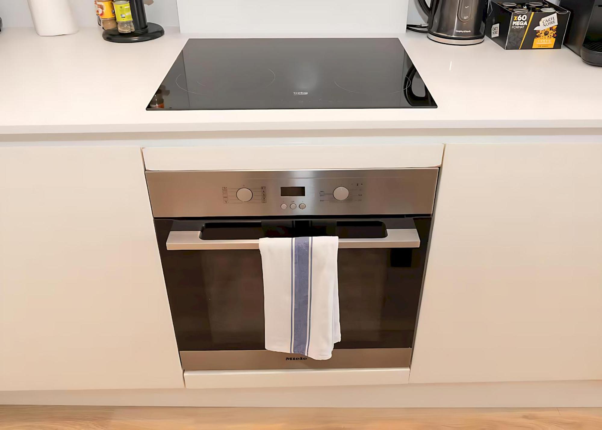 Apartment Bright 3 Bed 2 Bath With Air Con In Clerkenwell Pass The Keys