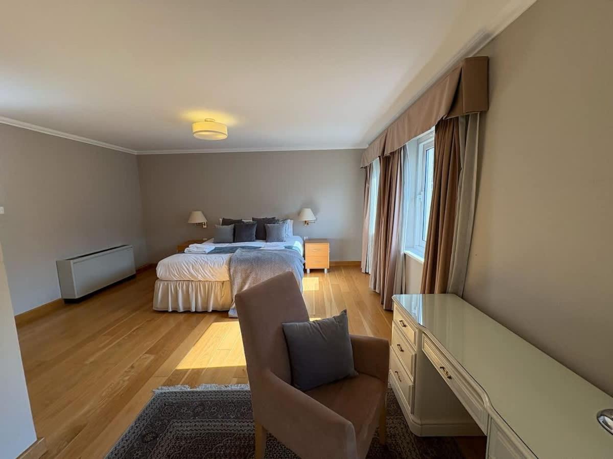 Estatesmen Mayfair Curzon Street Apartment *