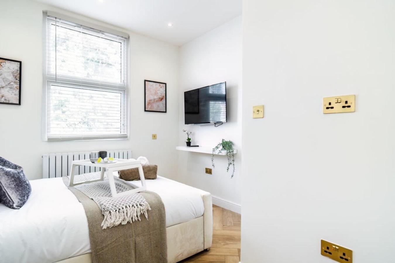 Beautiful In Kentish Town Apartment *