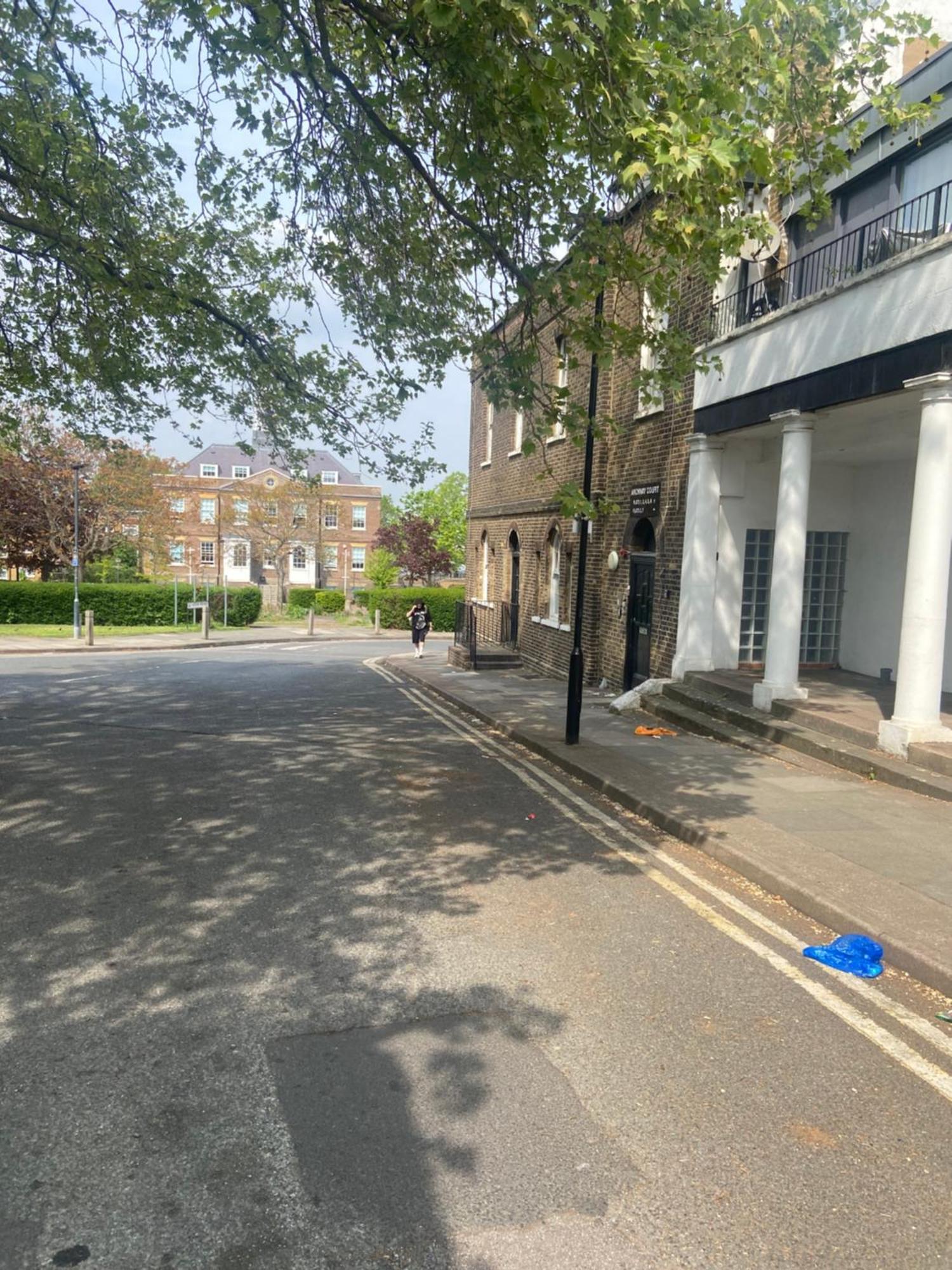 Listed Building Close To River Thames Homestay *