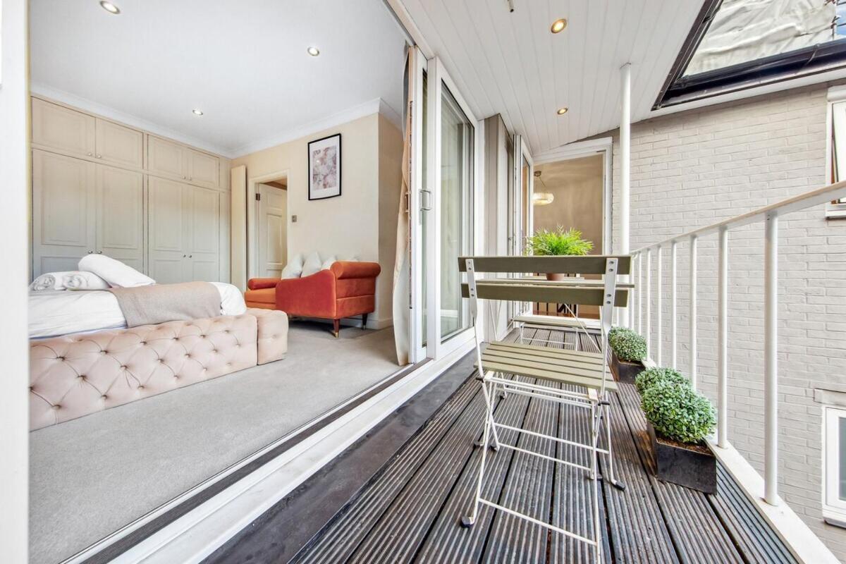 Ultra Luxury 4 Bedroom 3 Bathroom Knightsbridge Next To Harrods Apartment London