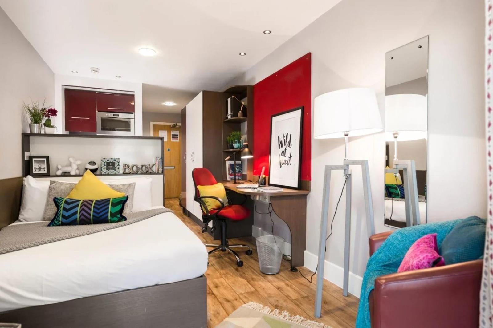 Student Only Studio Living In Central London Appartement *