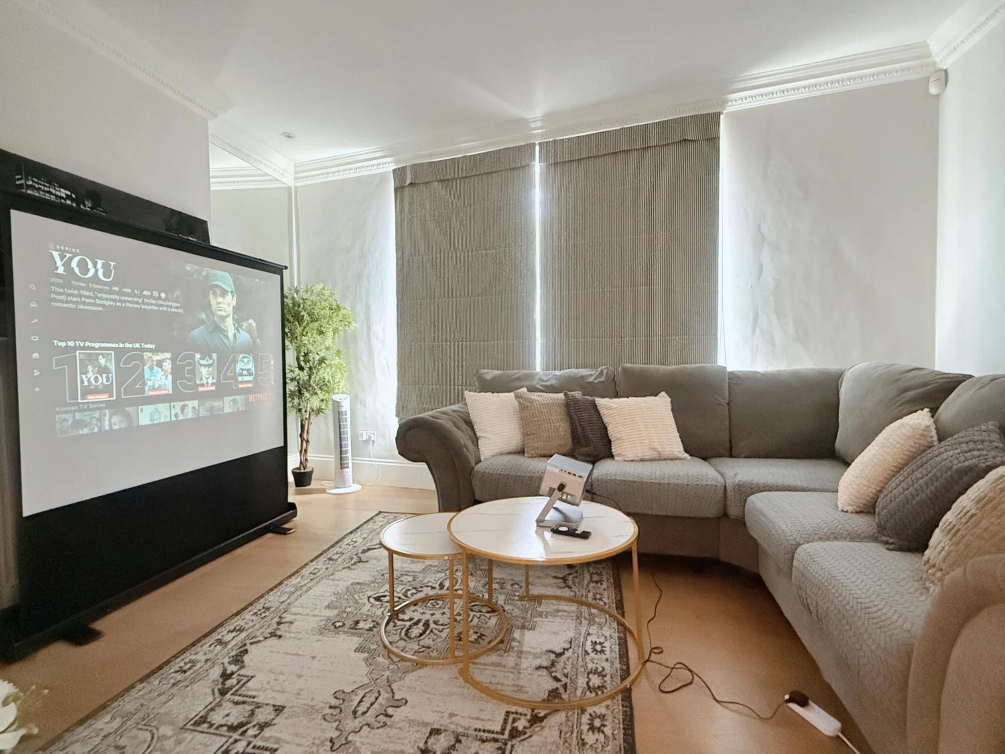 Spacious And Cosy 3brs 5f House In Heart Of Londen