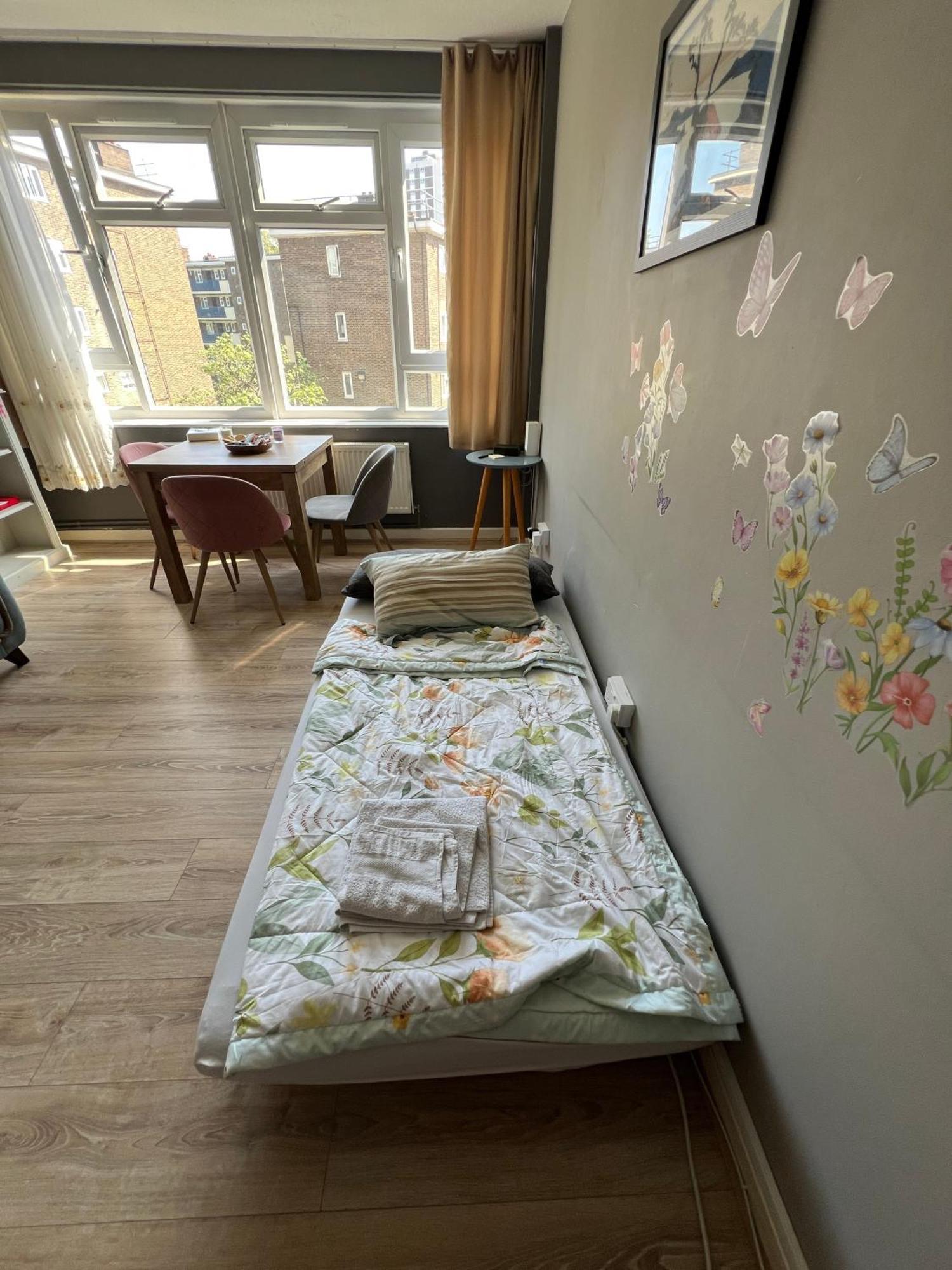 Flat In London