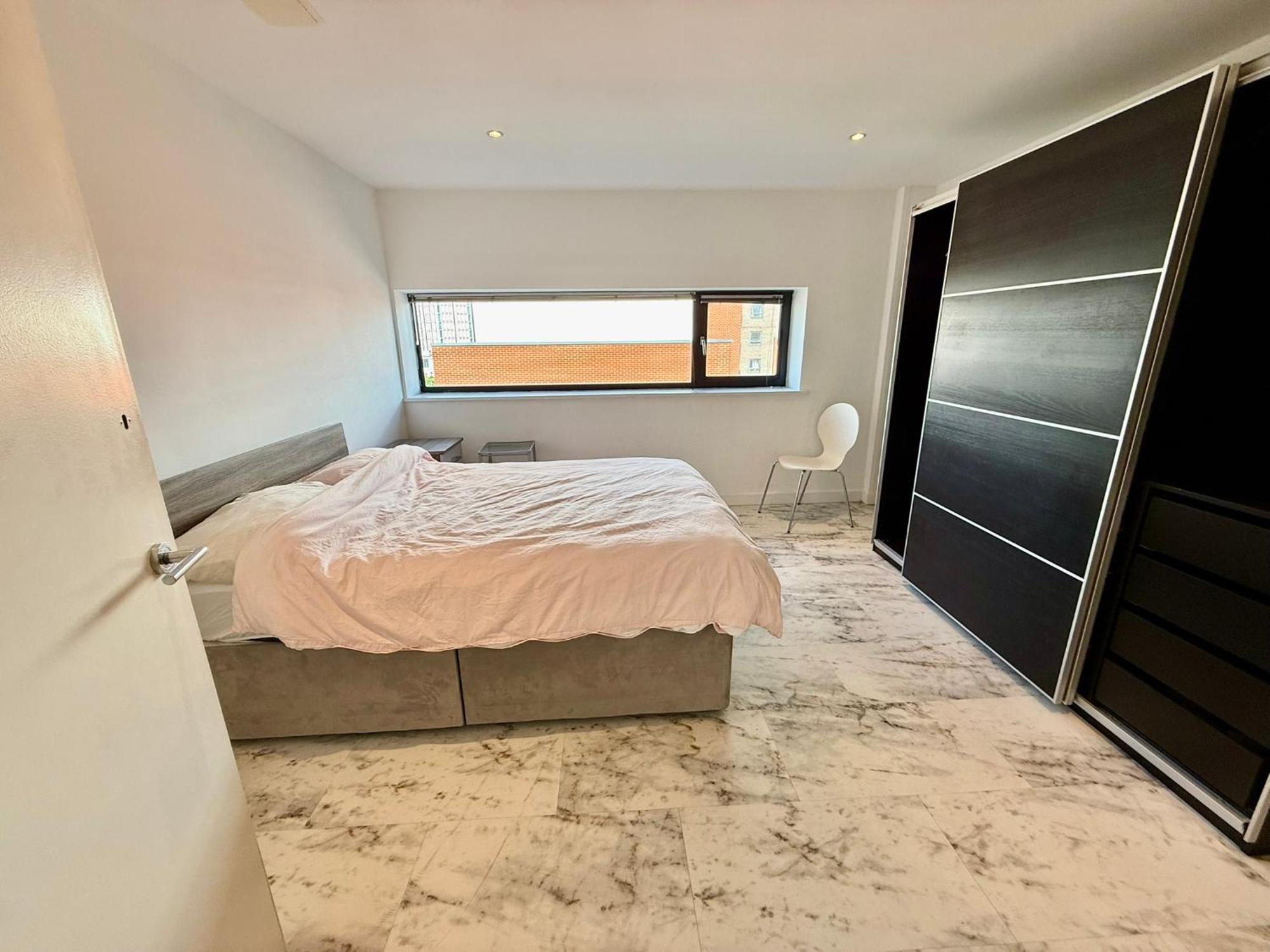 Aparthotel Deluxe Entire With 2x Bedrooms, 2x Bathrooms And A Big Living In The Olympic Park And Westfield At Stratford London