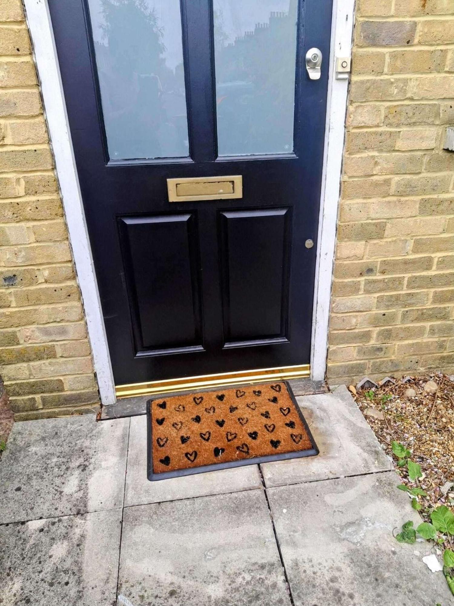 Housesleeps7-parking-garden-citybreak-peckham Arts * London