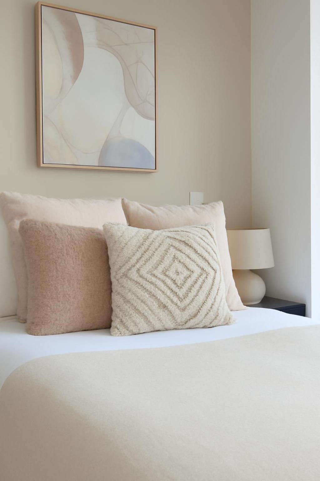 Limehouse Modern Flat * London