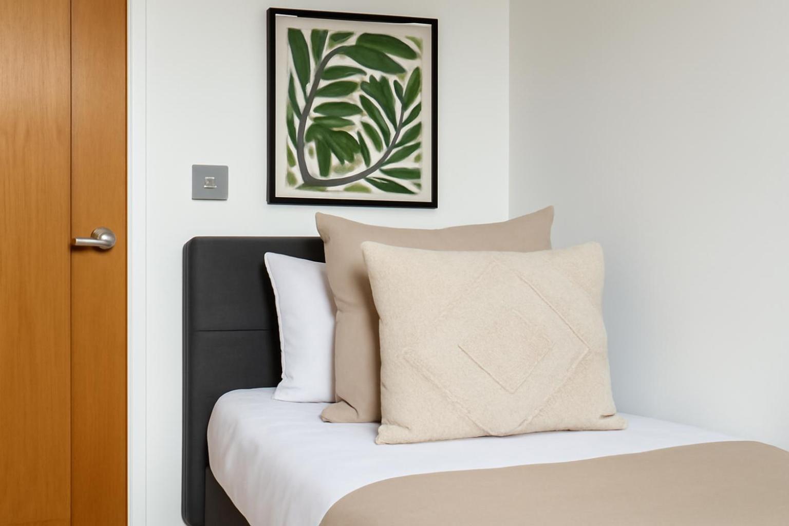 Limehouse Modern Flat Apartment