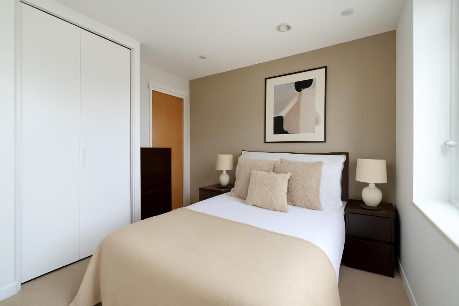 Limehouse Modern Flat * London
