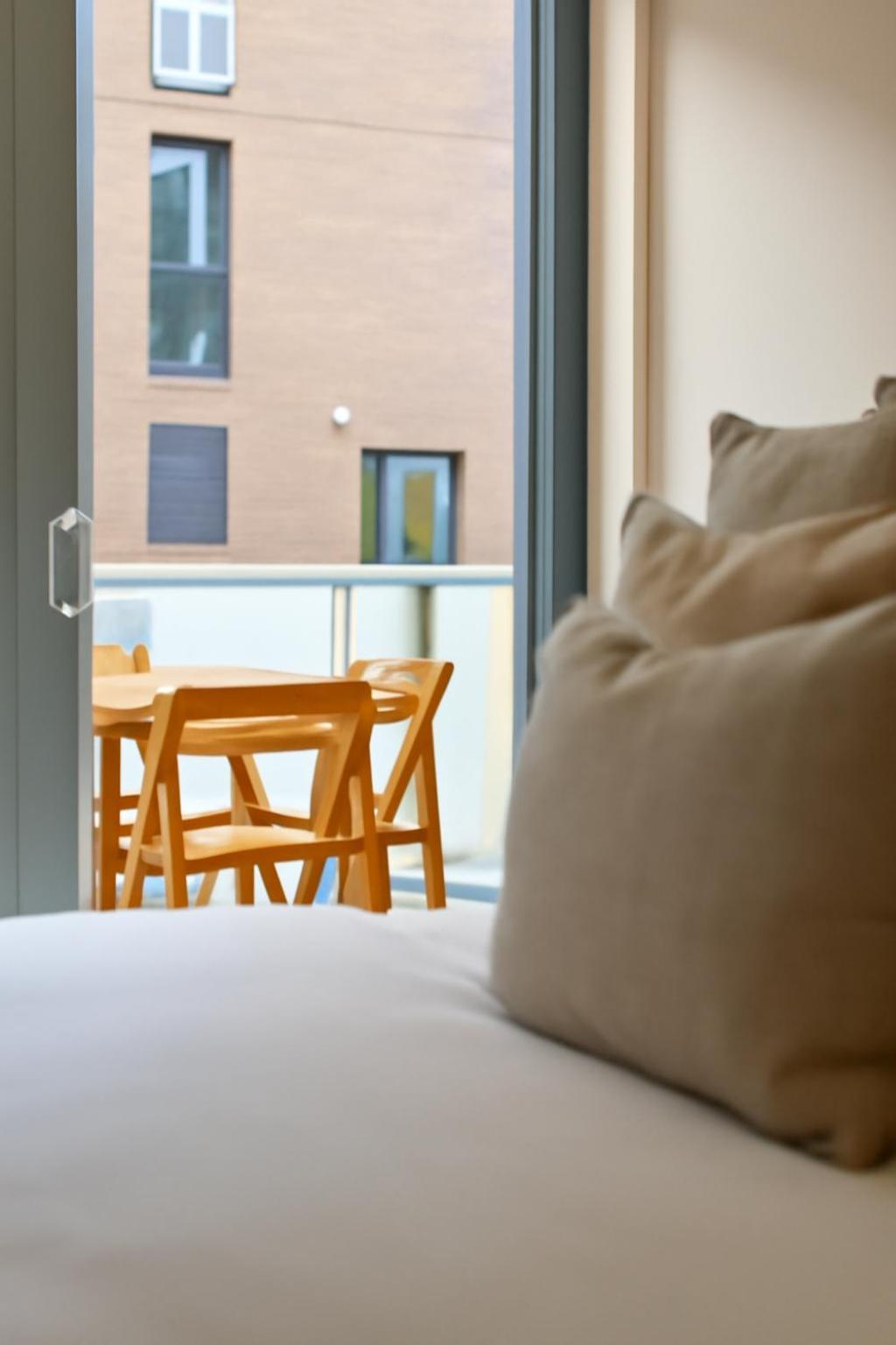 Limehouse Modern Flat Apartment London