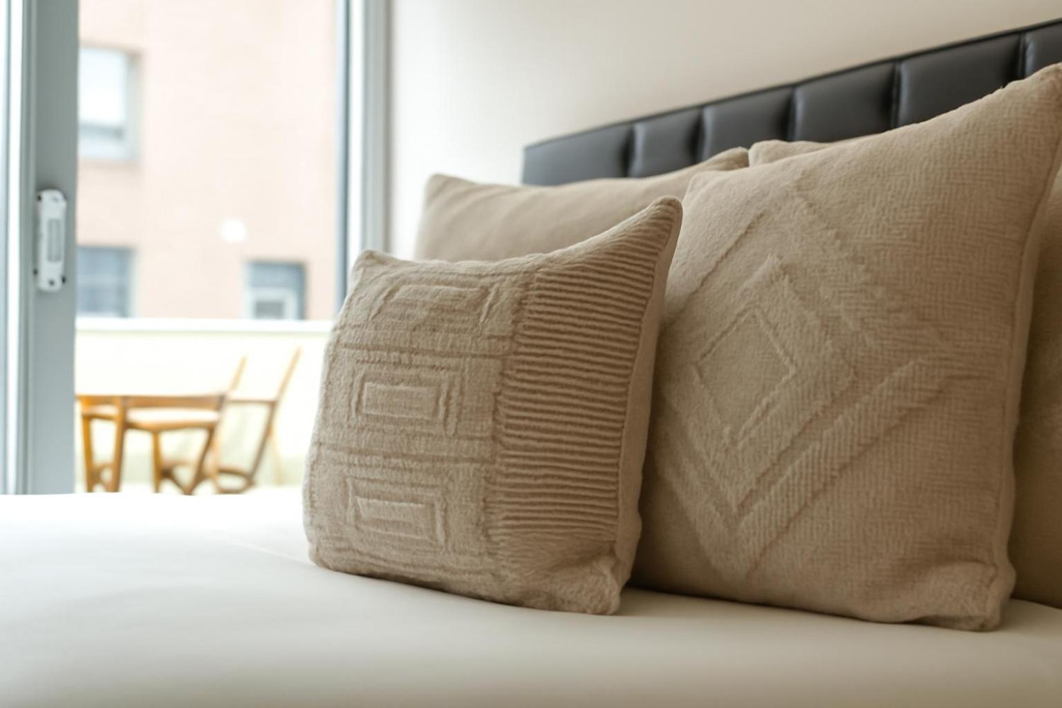 Limehouse Modern Flat * London