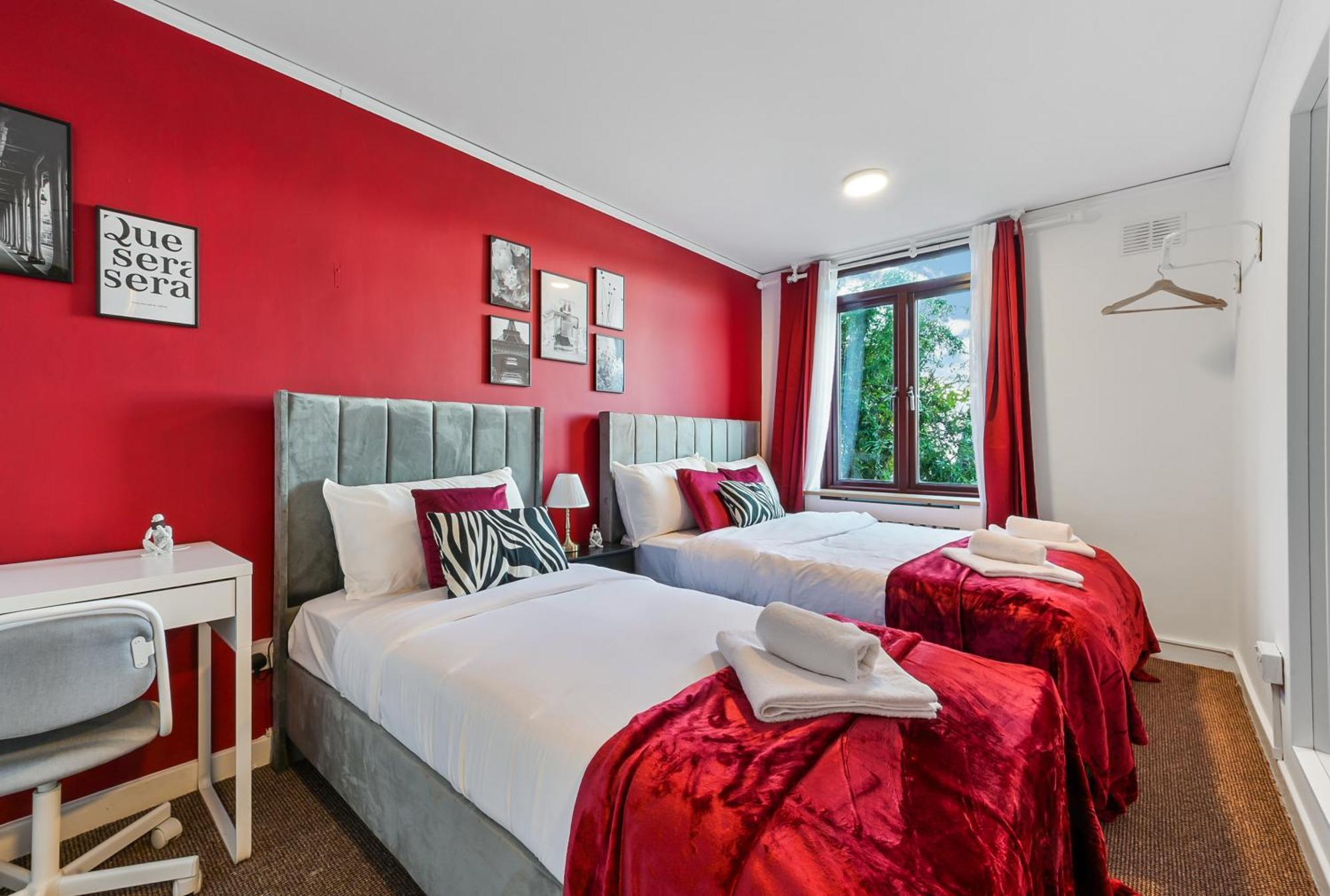 Beautiful Cosy House 4 Mins To Camden Town Station - 1 Min To Camden Market Holiday home
