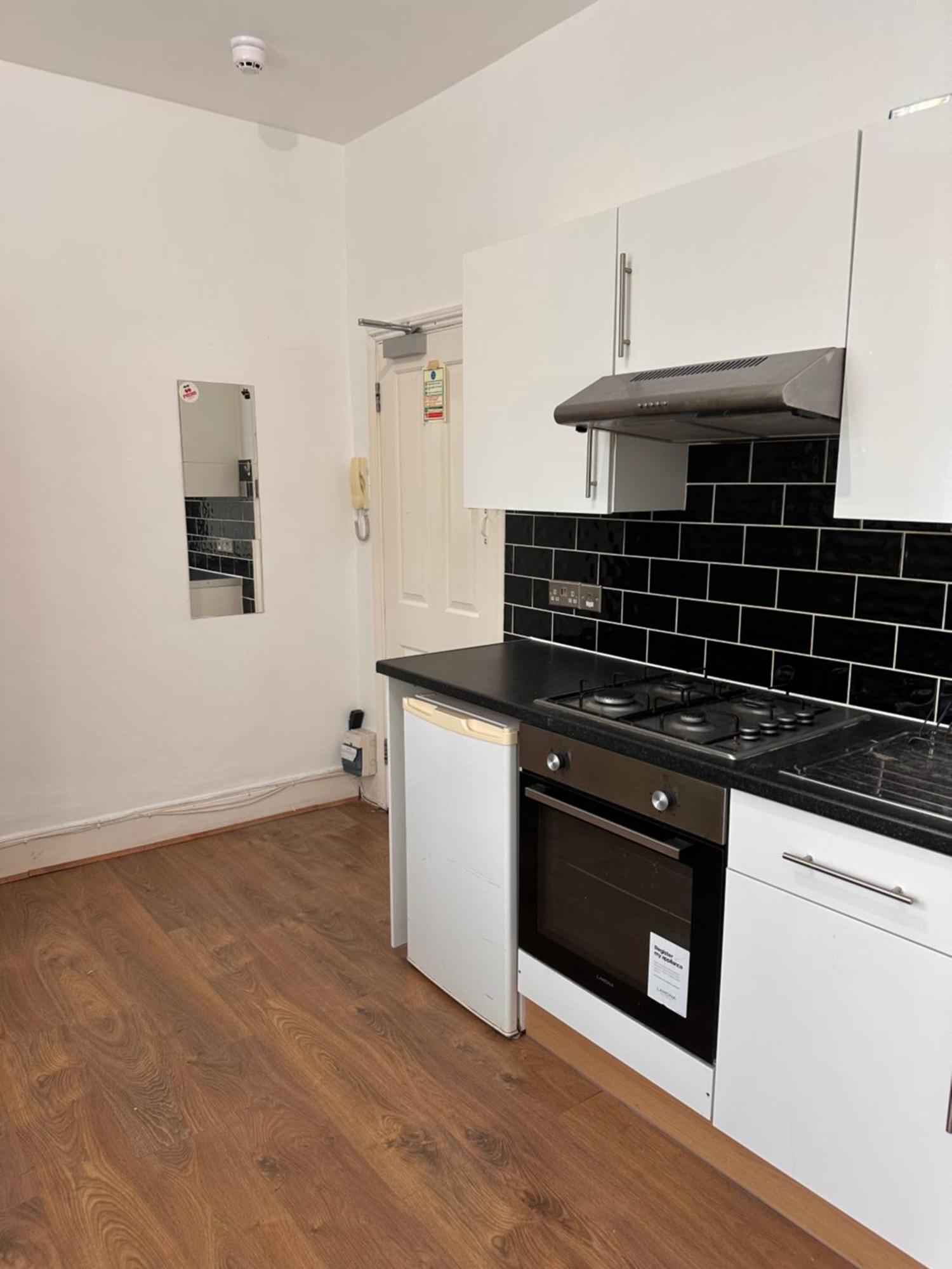 Apartment Euston Escape - 1 Min Walk *