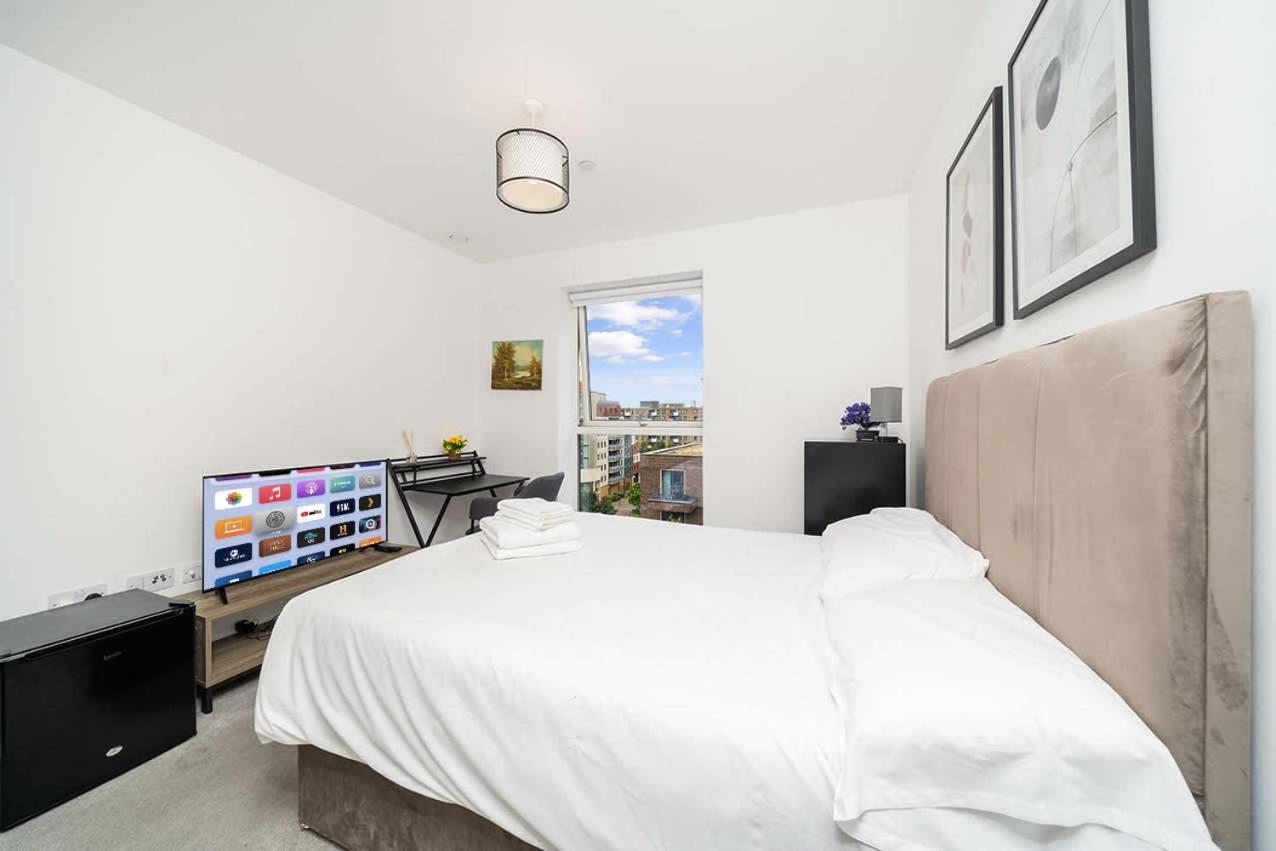 Apartment Ensuite - Prime Spot Near O2 & Canary Wharf London