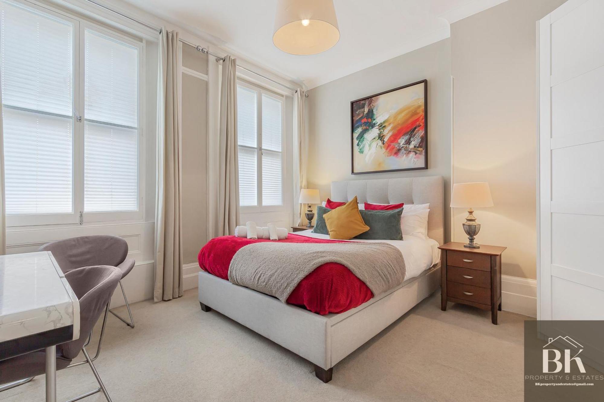 Apartamento New Luxury 2 Bed 2 Bath Flat E14 Londres
