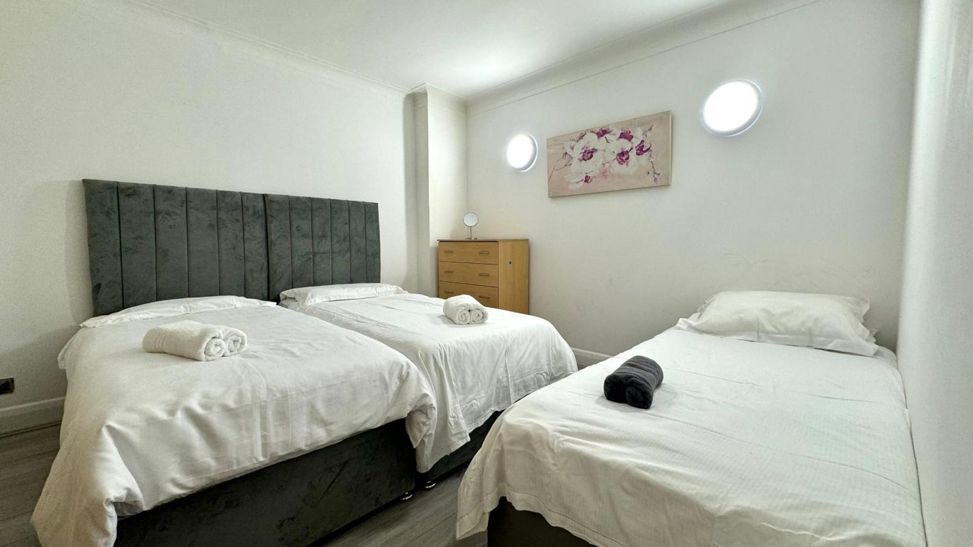 2 Bedroom Hosted By Amer