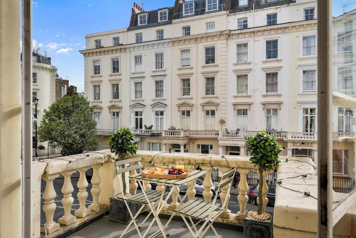 Apartment Chic Mezzanine With Balcony London