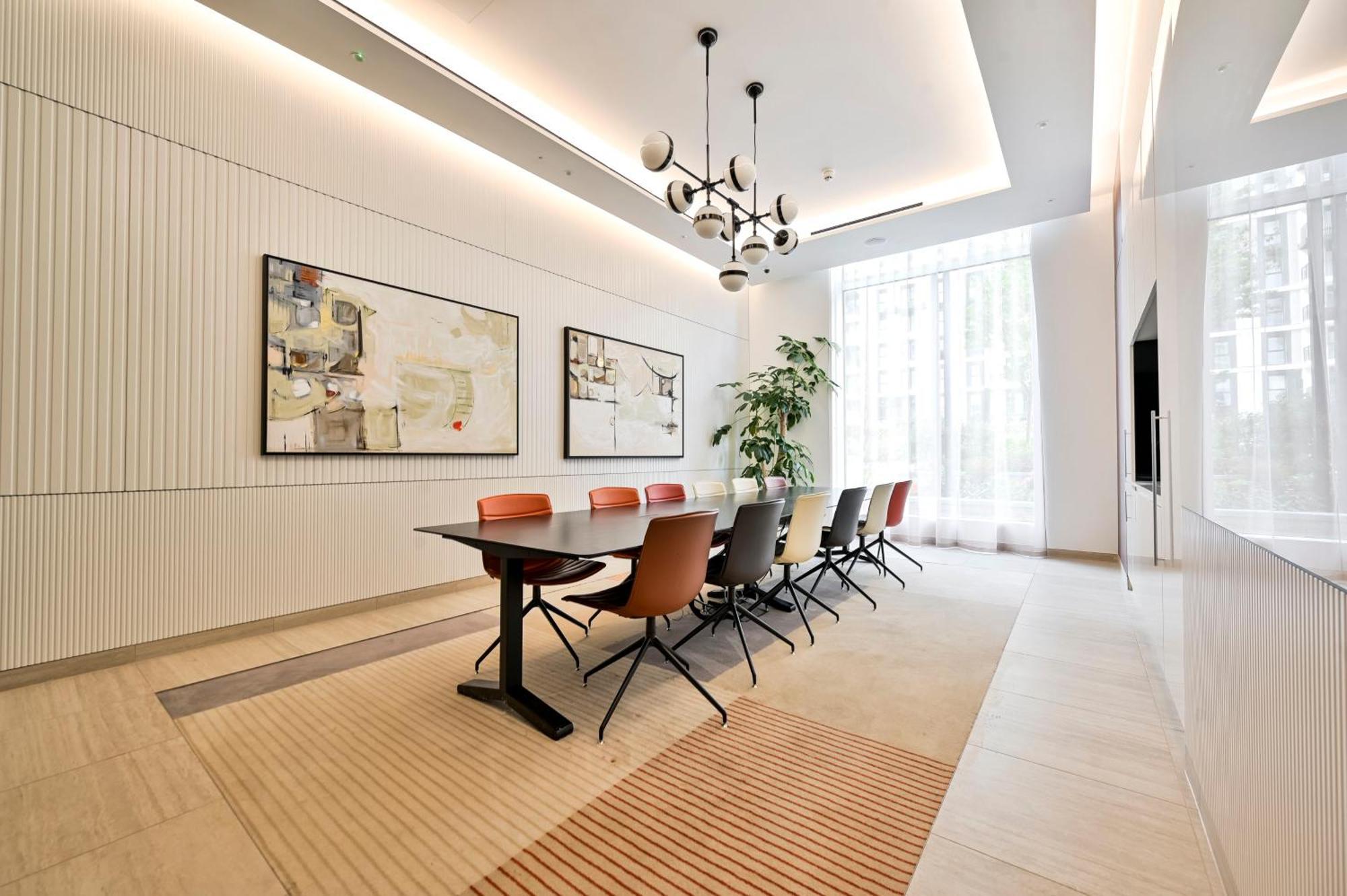 Executive -steps To Tube -quick Access To Apartment