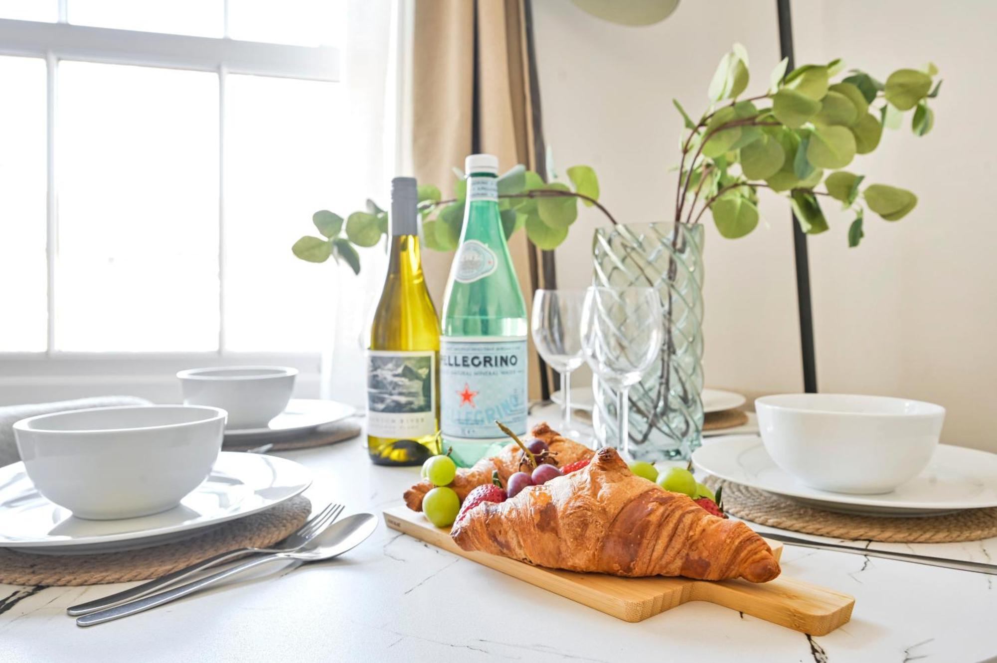 Kings Cross Apartment *