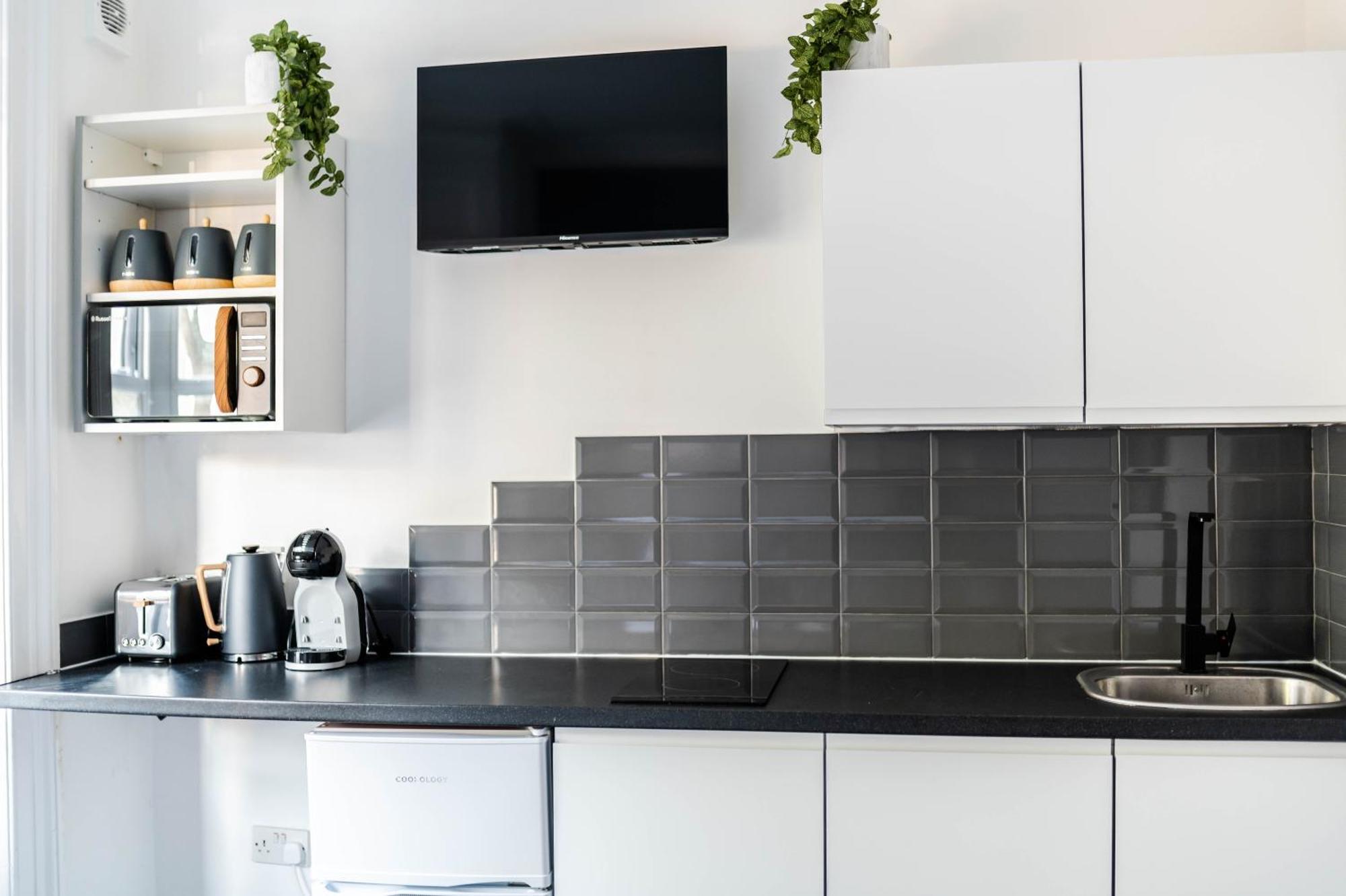 Apartment Chic In Prime Location *