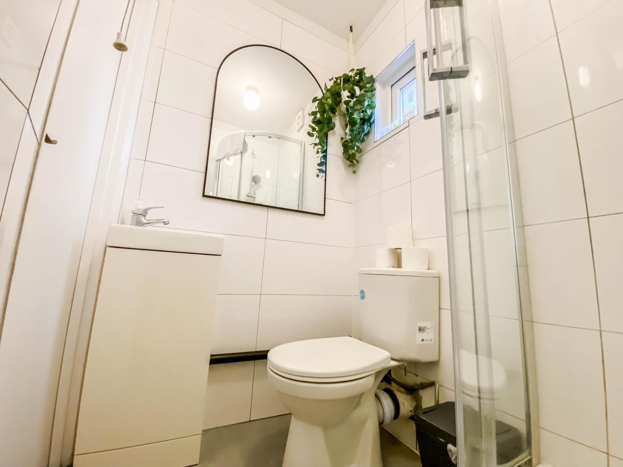 Charming In Apartment London