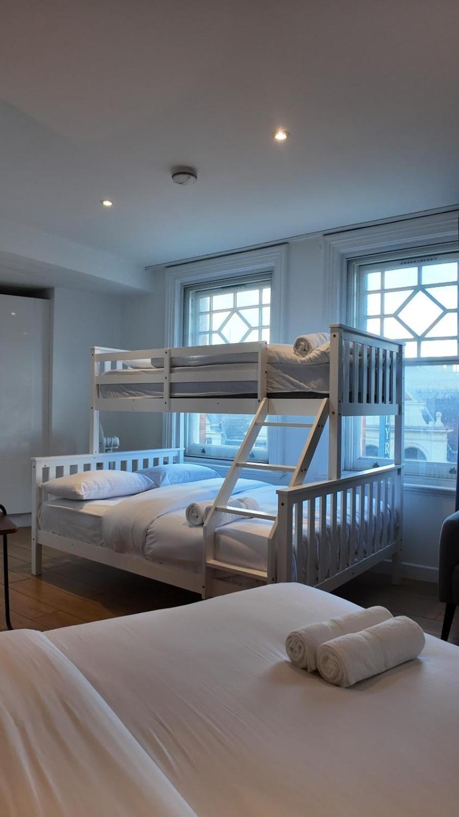 Piccadilly St James Soho 1 Bedroom Sleep 7 Vr10 Leilighet London
