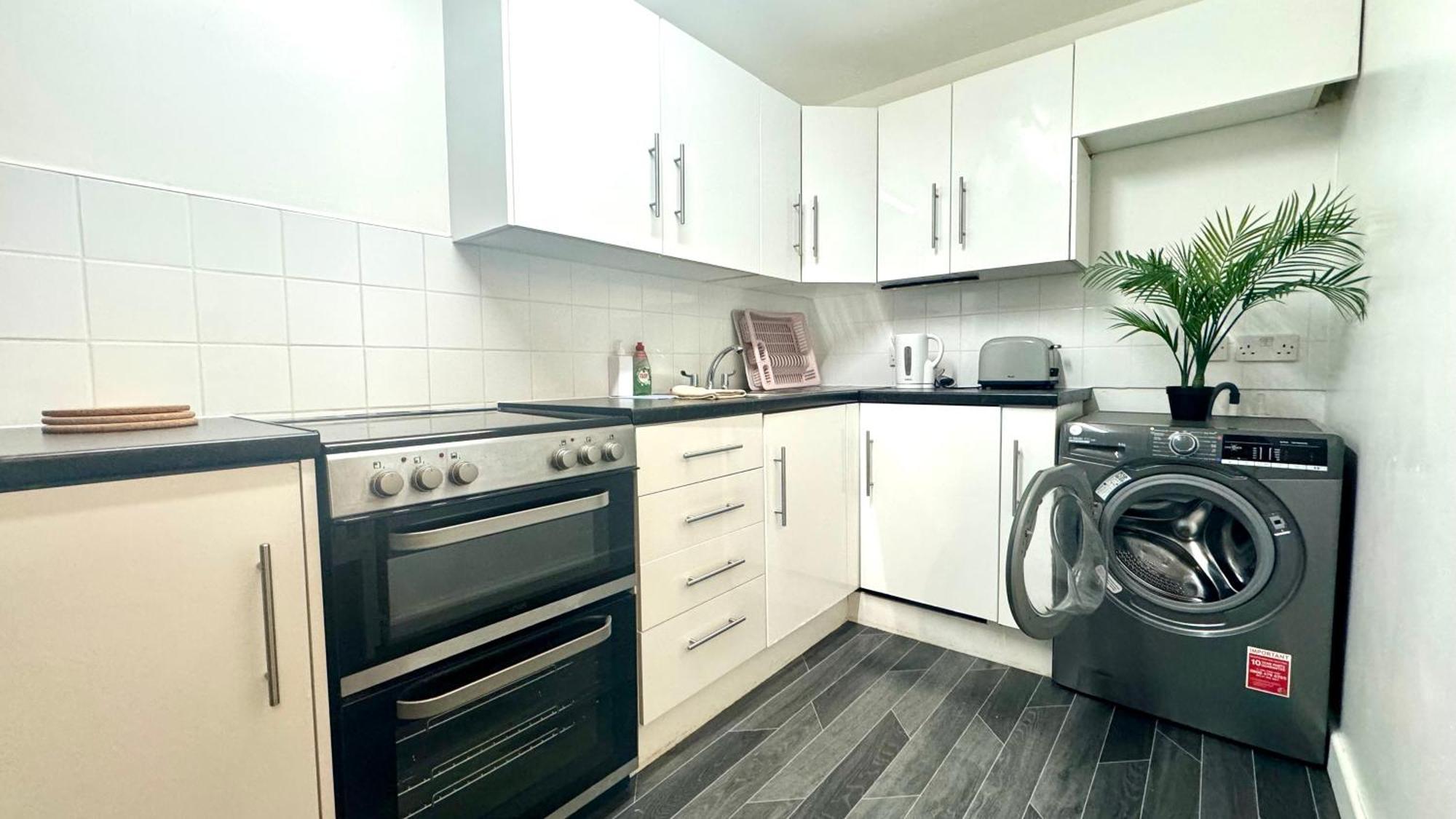 Little Gem Apartment