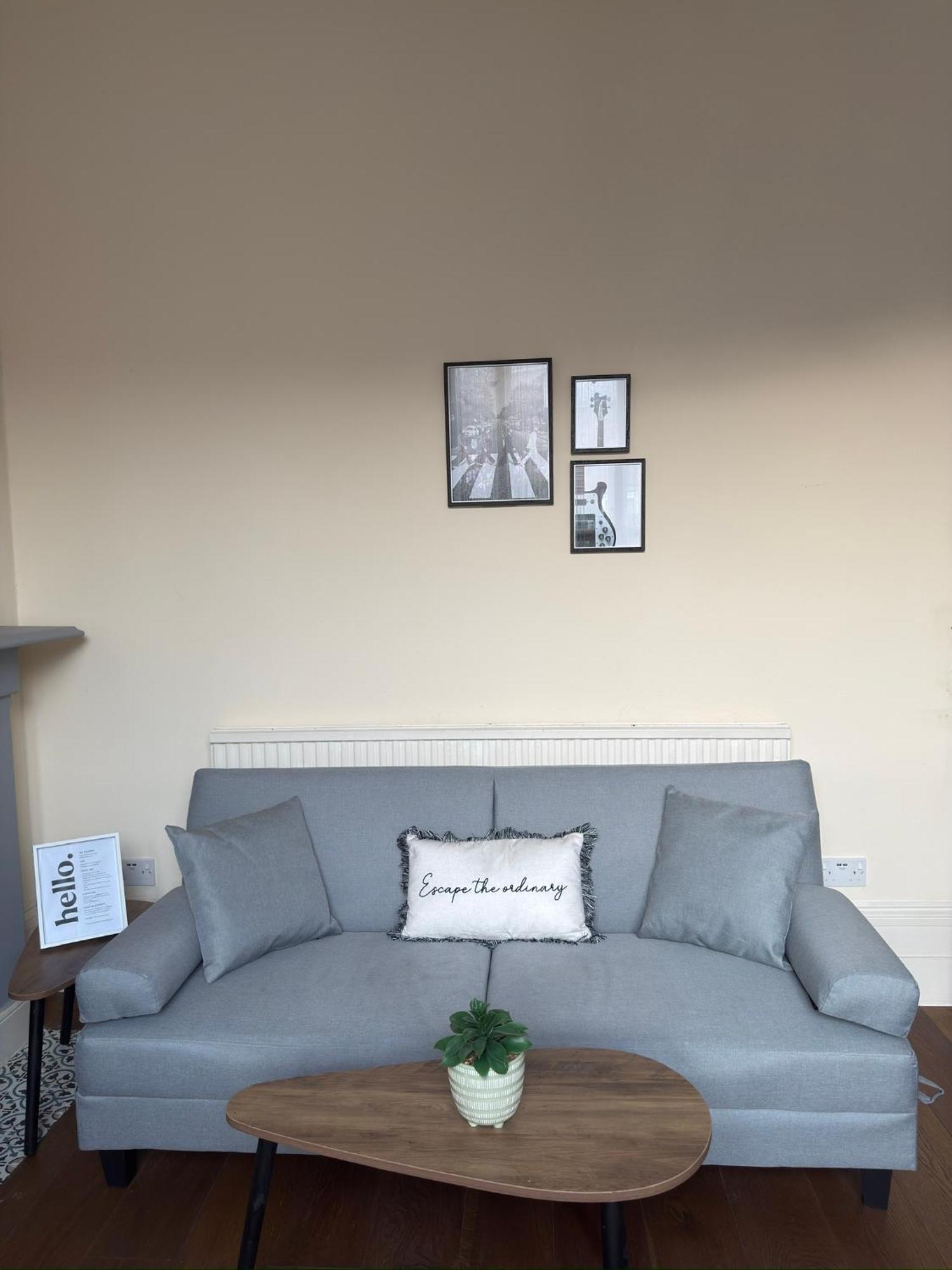 Amanah - 2 Bed Iconic Abbey Road Zone 2 Apartment London