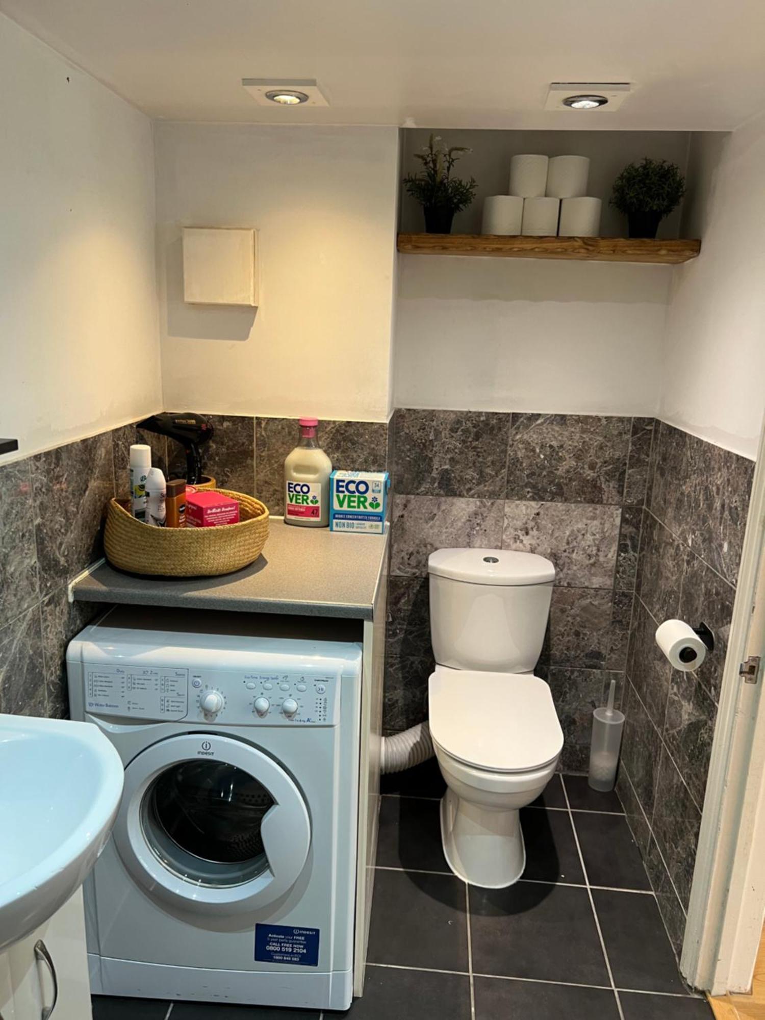 Apartment Maisonette Flat In Putney