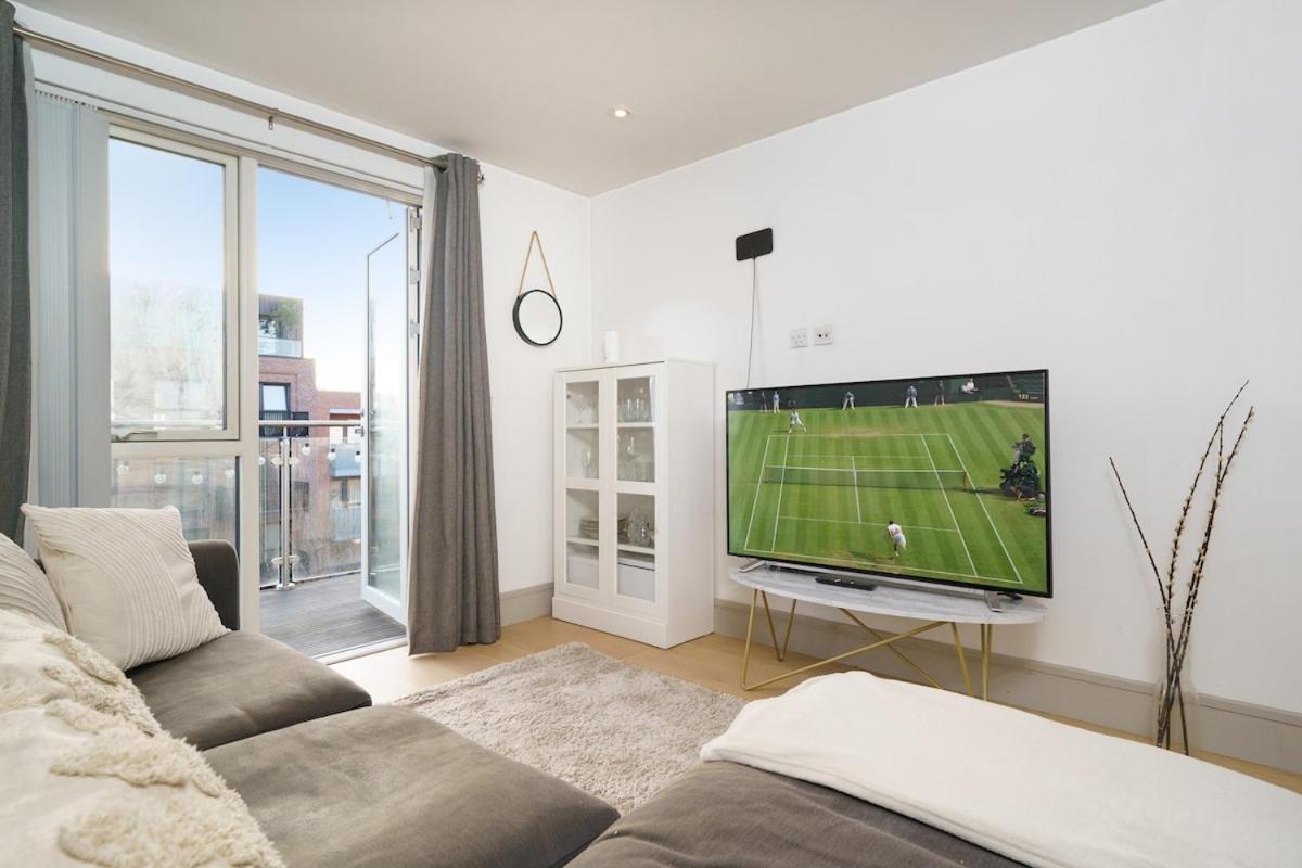 Modern 1br Escape Prime North
