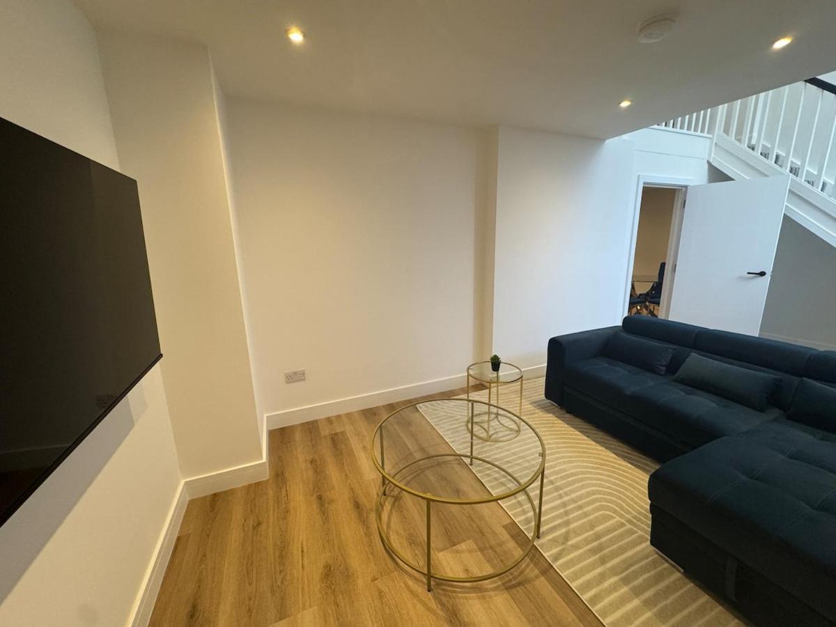 Cosy & Modern In Fulham