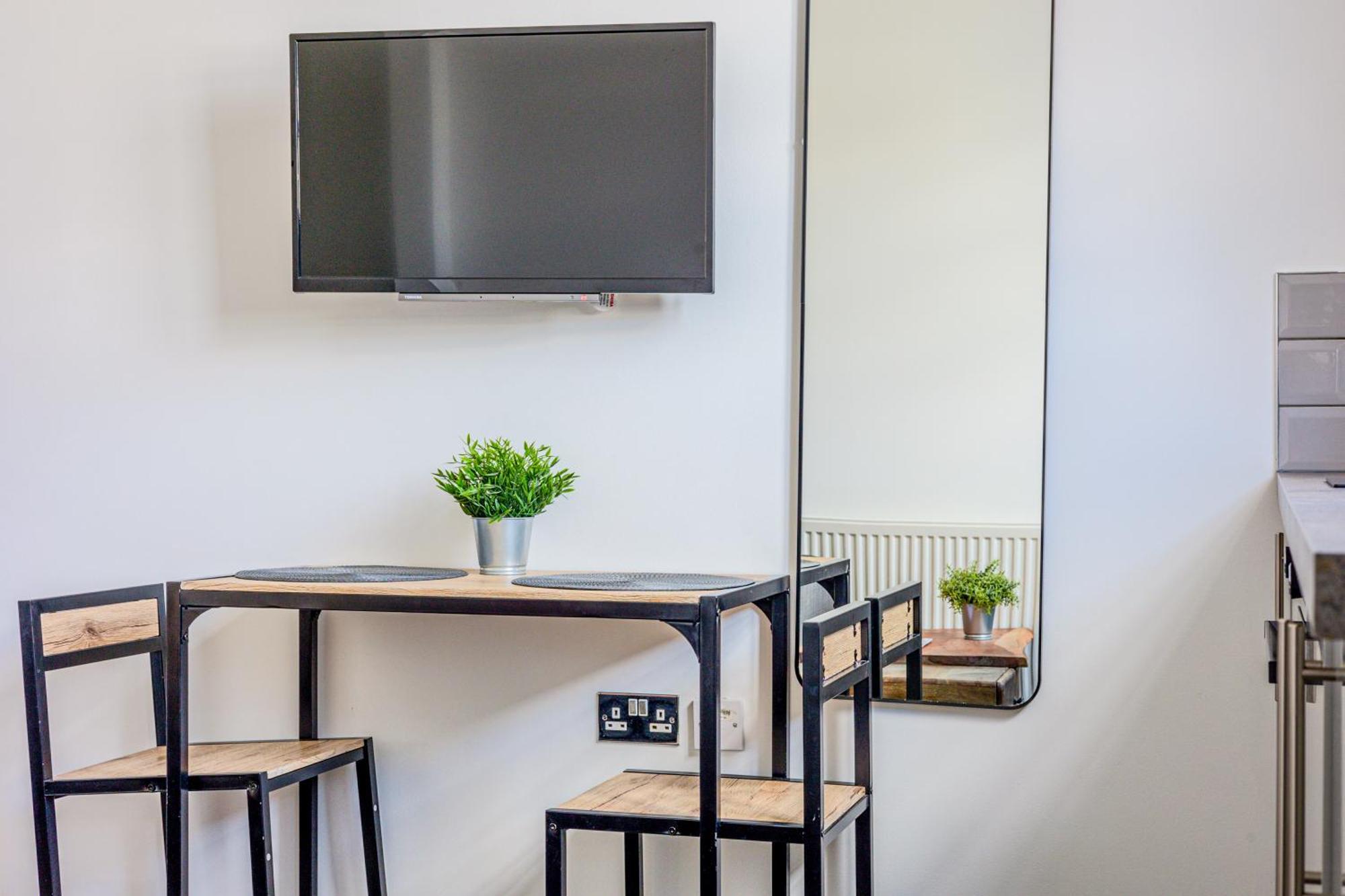Langdon Apartments, Bouverie Place London