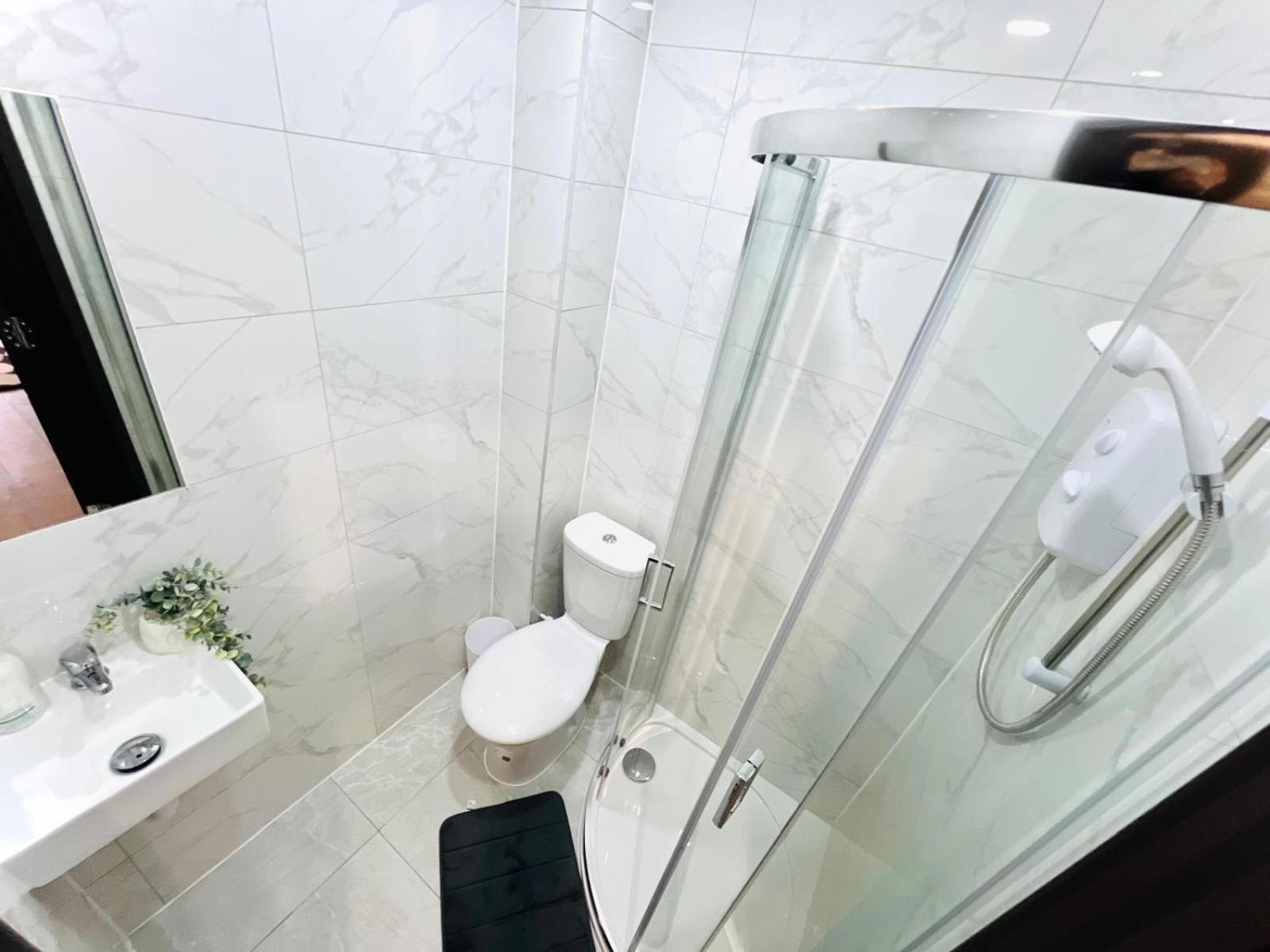 Caledonian House - Vibrant Vibe Apartment London