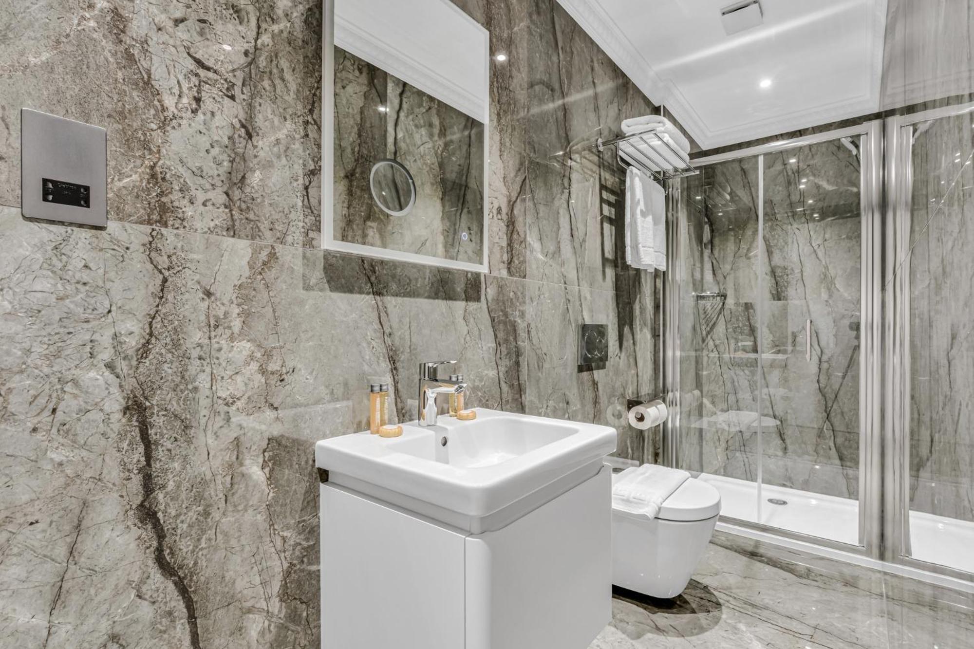 Cleveland Residences Bloomsbury * London