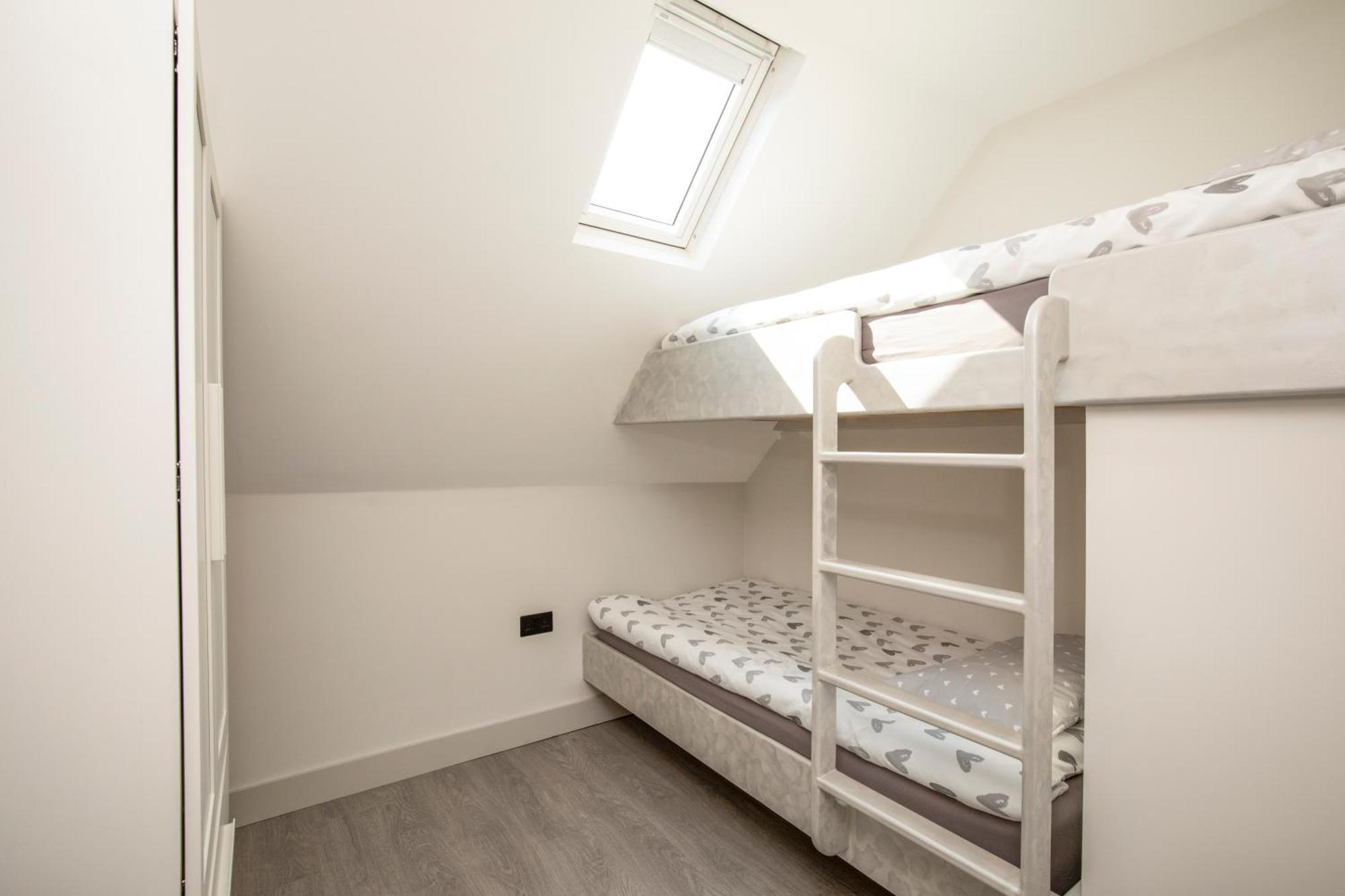 Luxury 3 Bedroom Flat 5 Min To Tube Station Apartment *