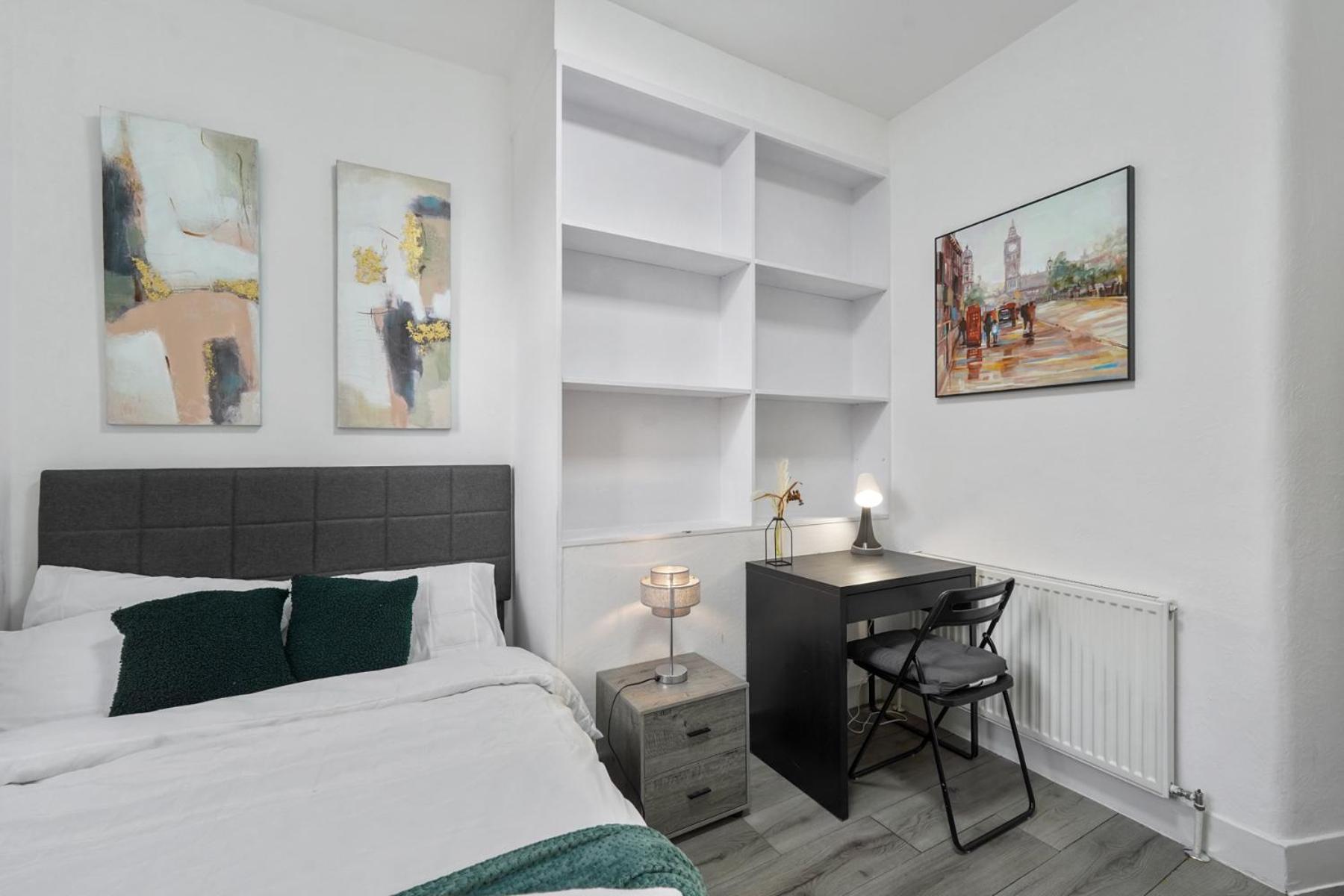 Leilighet New With Large Garden *