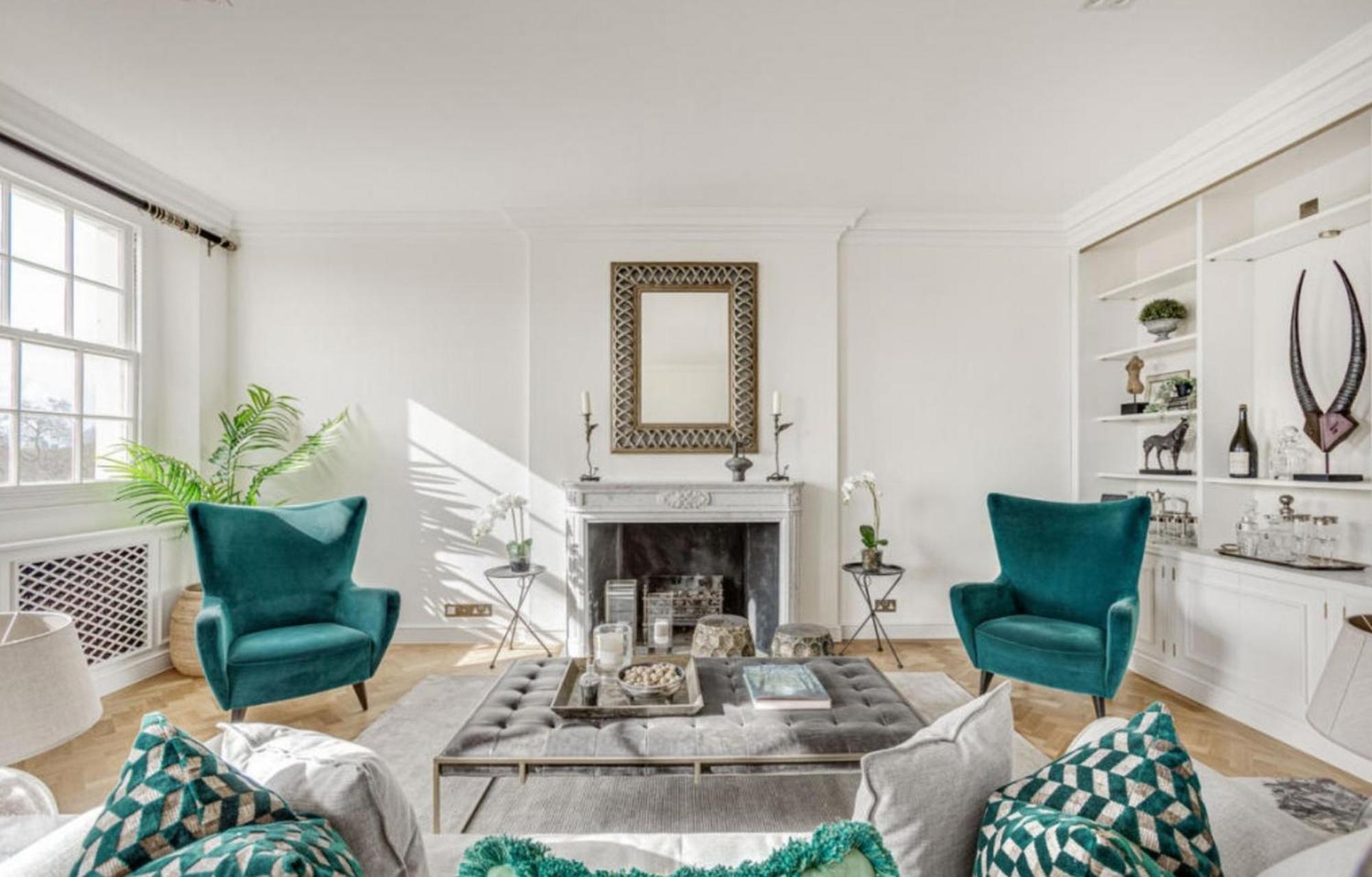 Bright & Spacious 4-bed Flat In Apartment *
