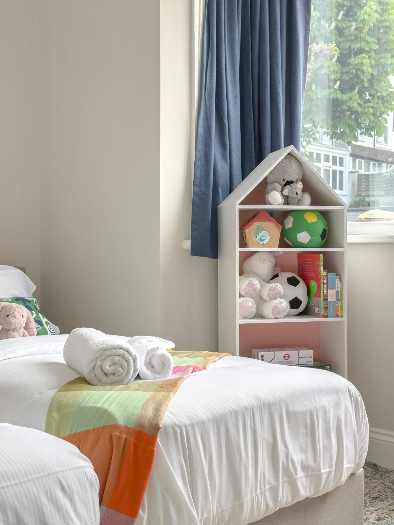 5 Bedroom Garden Hse Near Tube & Hampstead Heath Appartement