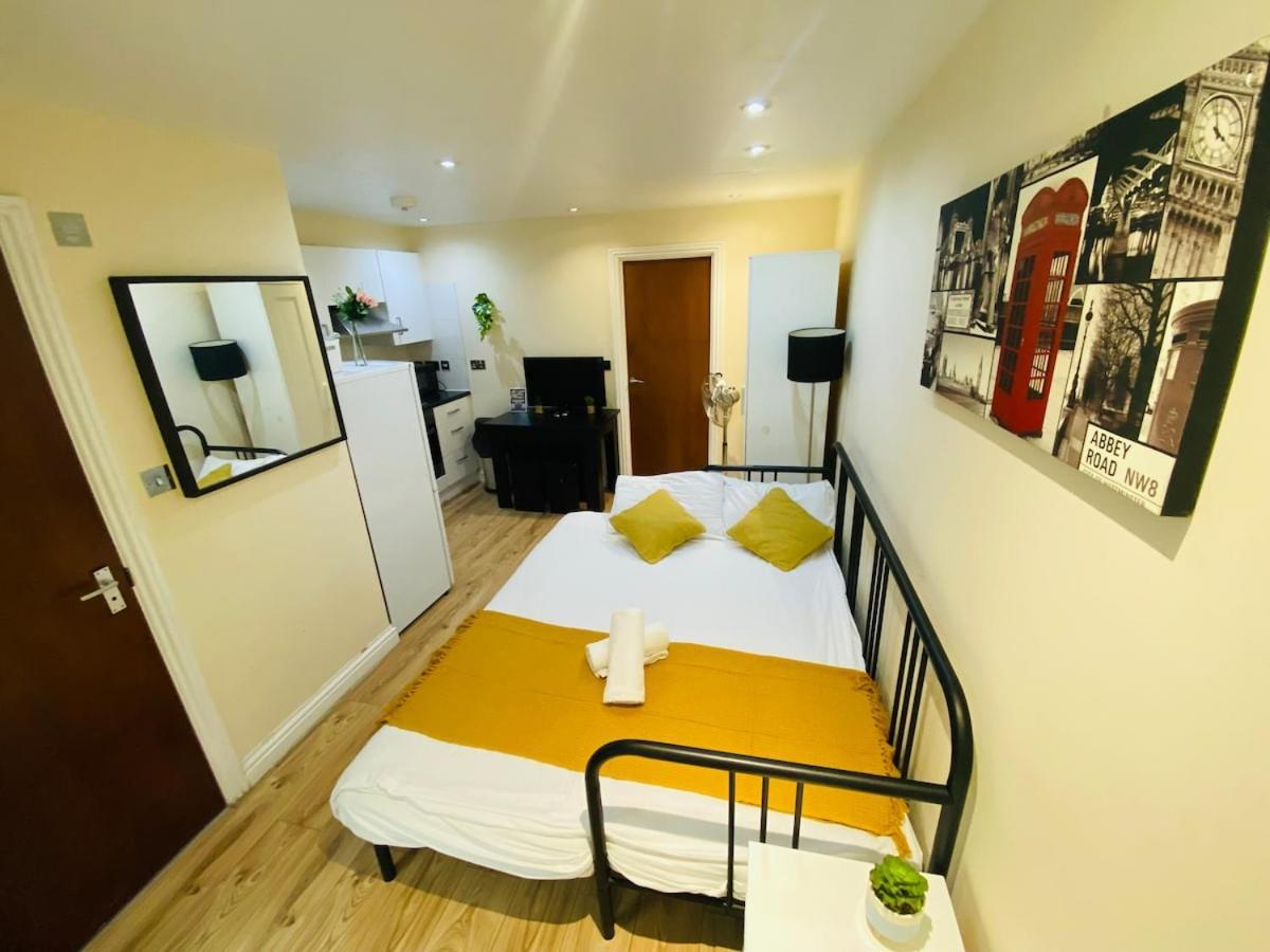 Apartment Beautiful One Bedroom Flat In Location *