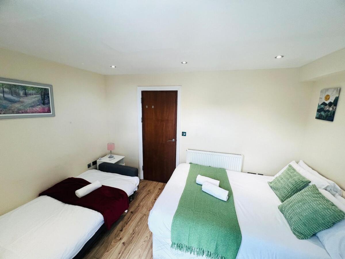 Beautiful One Bedroom Flat In Location