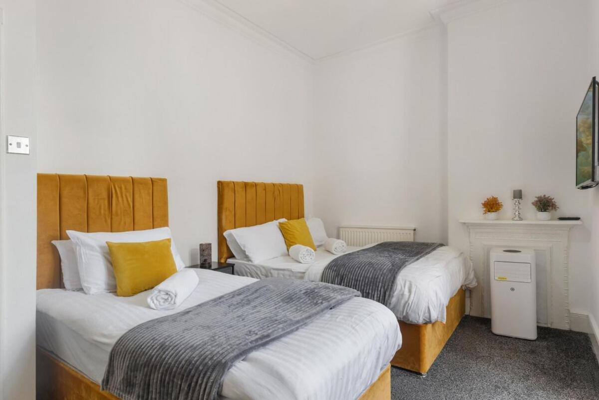 Luxury Two Bedroom In Oxford Street 10gs Apartment
