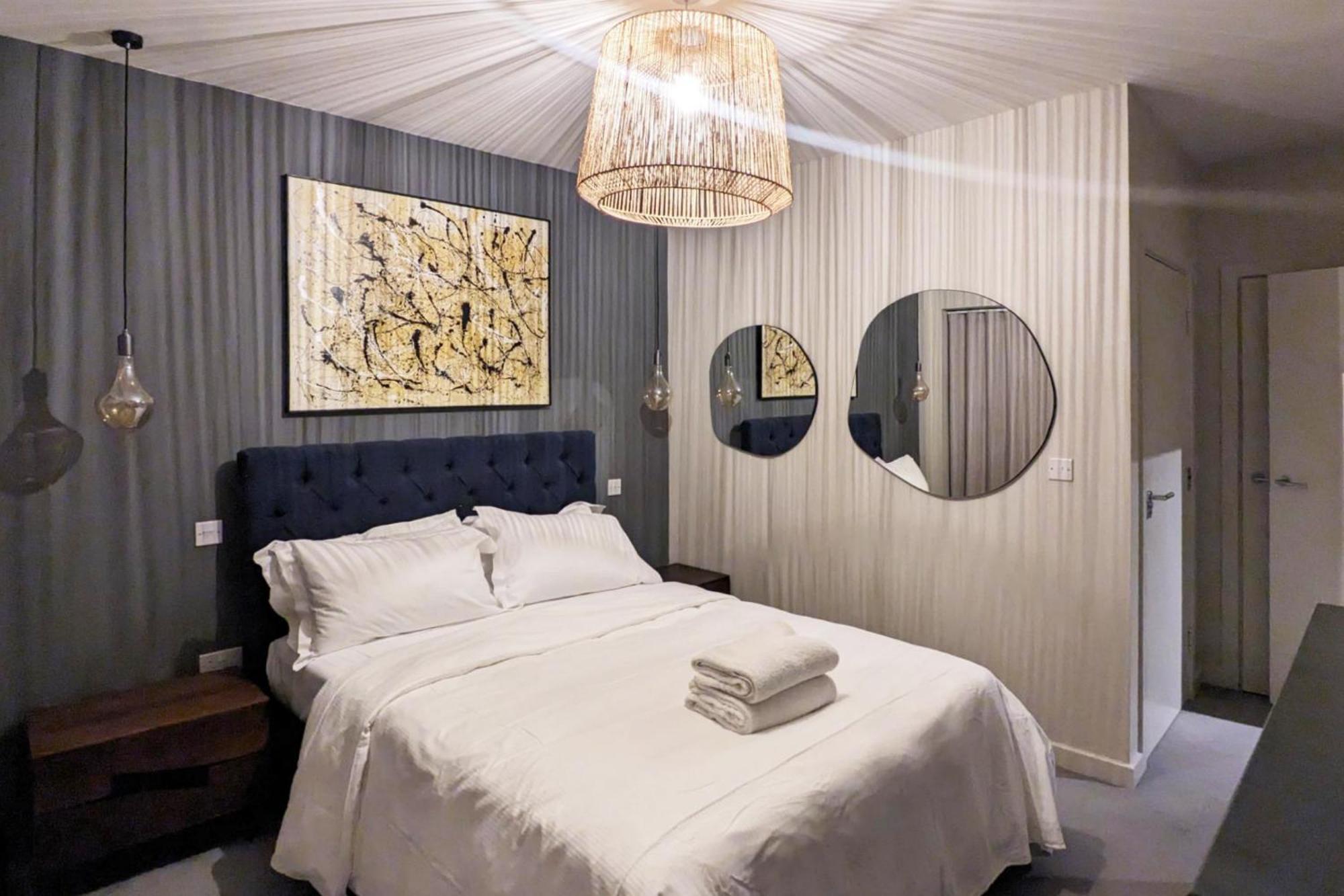 Madison Hill - Clapham Park 1 - 2 Bedroom Penthouse *
